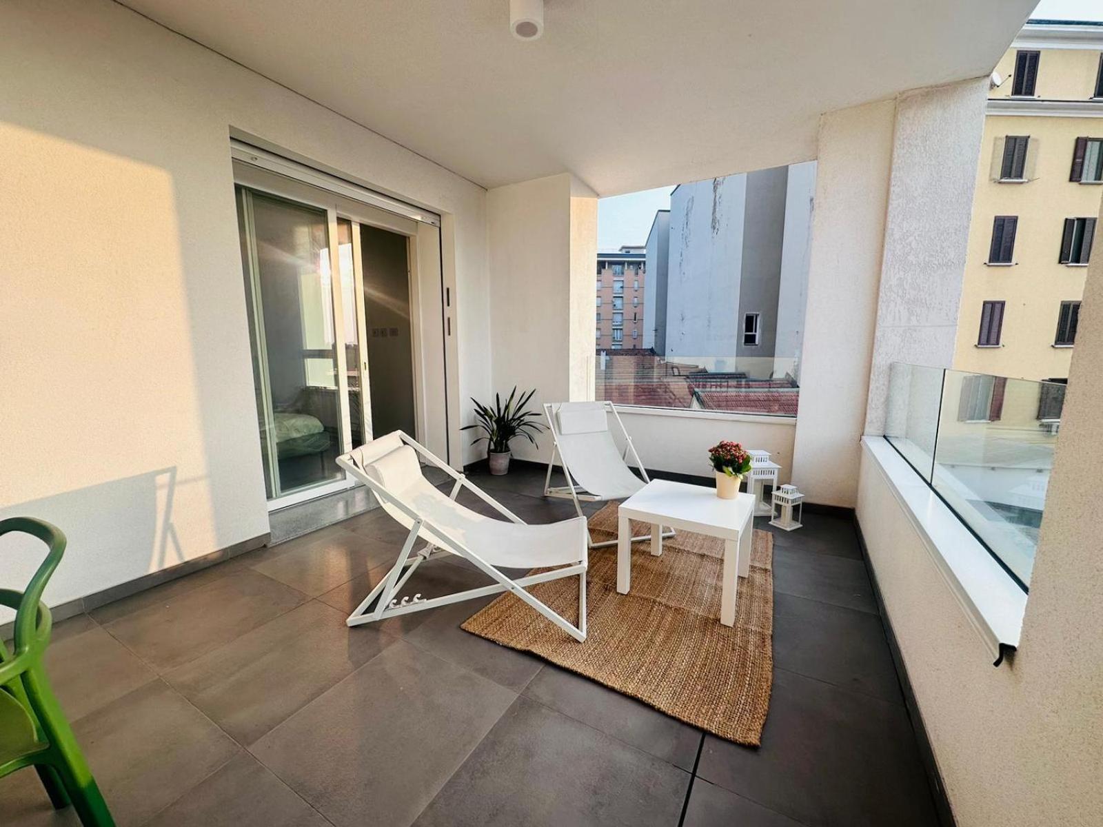 Lovely Terrace Apartment - Porta Romana District Milano Eksteriør billede