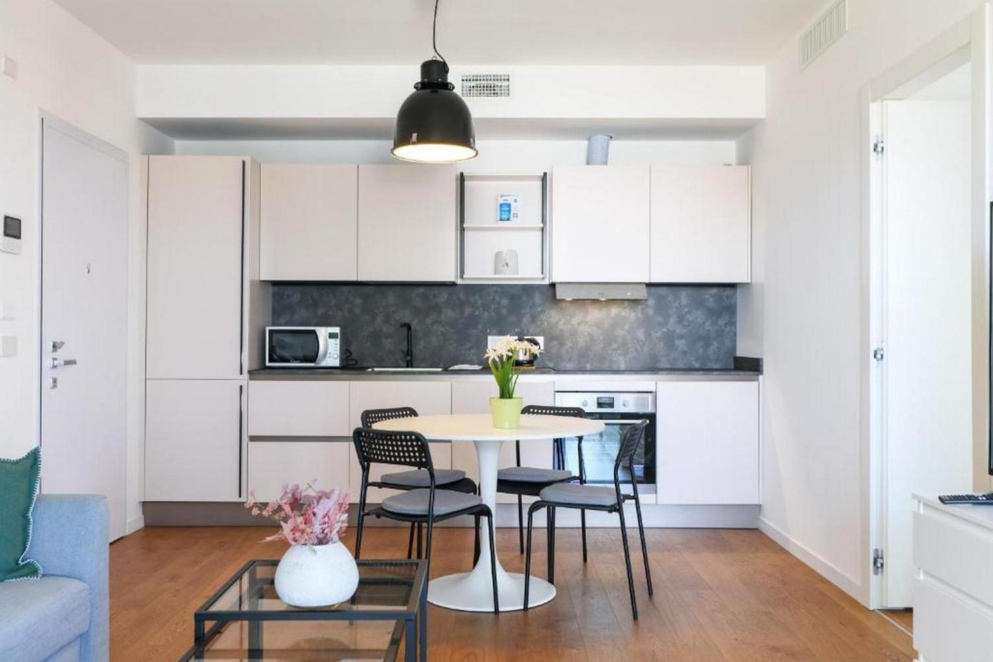 Lovely Terrace Apartment - Porta Romana District Milano Eksteriør billede